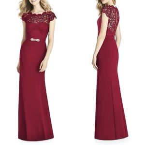 JENNY PACKHAM Burgundy Crystal Belt Lace Crepe Trumpet Gown Kate middleton